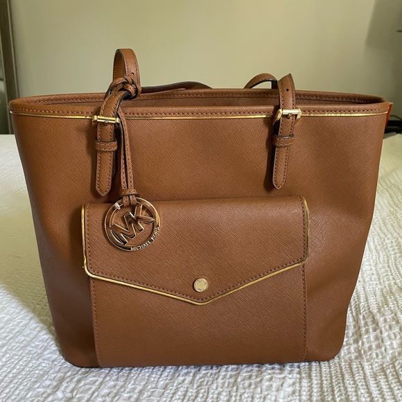 Brown Michael Kors Jet Set Tote - Picture 1 of 5